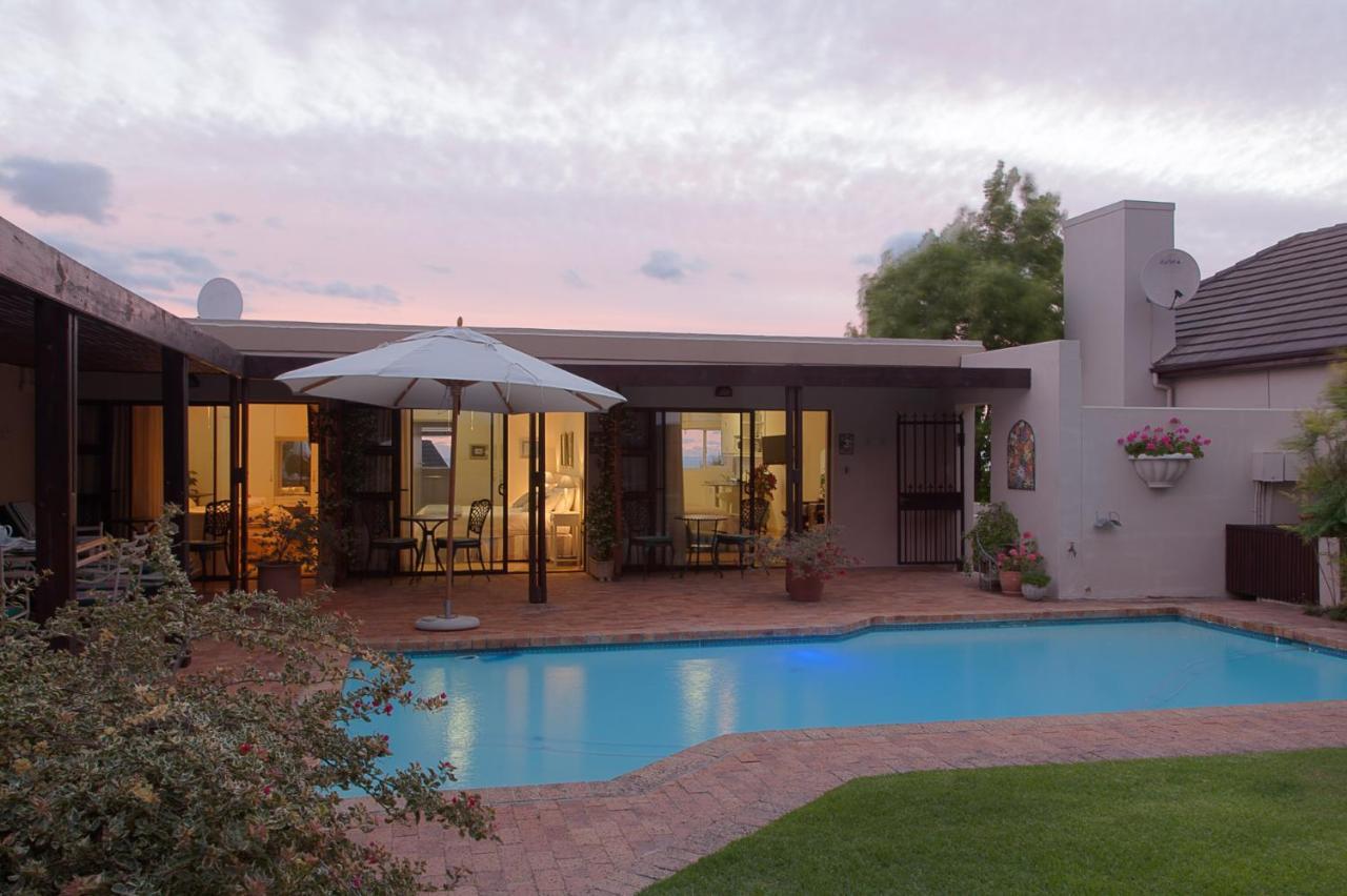 Bed and Breakfast Majorca House Somerset West Exteriér fotografie